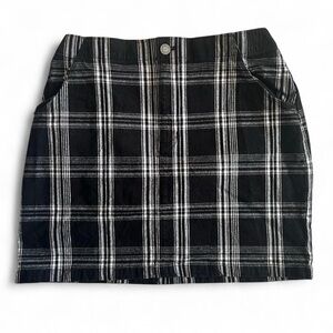 Hollister Black and White Plaid Mini Skirt